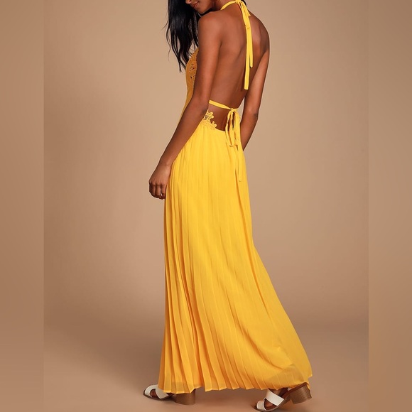Lulu’s Encinitas Golden Yellow Lace Pleated Halter Maxi Dress - Picture 3 of 3